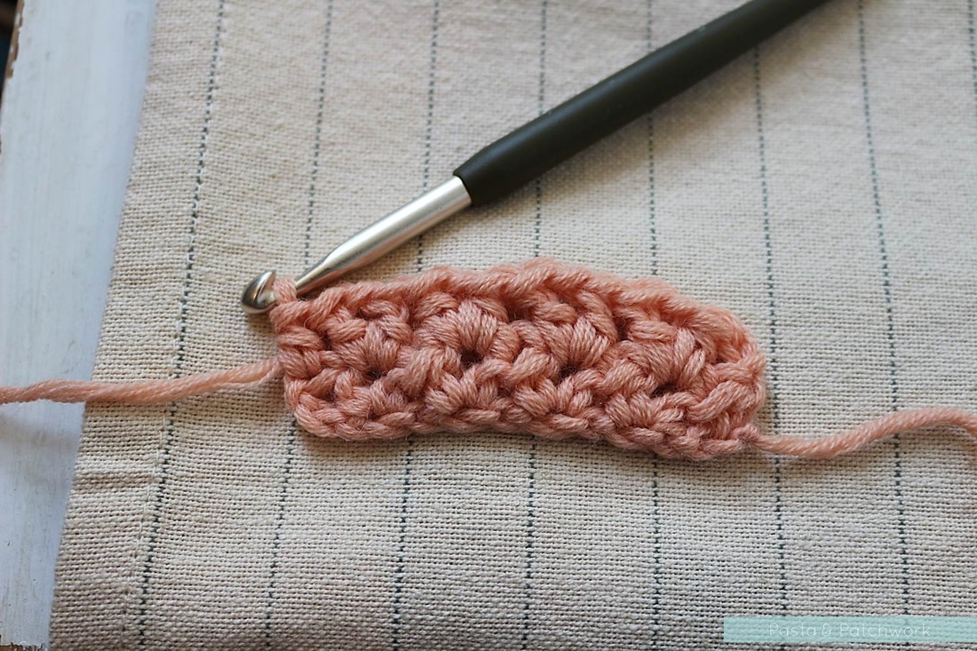 Half Double V crochet stitch round 2