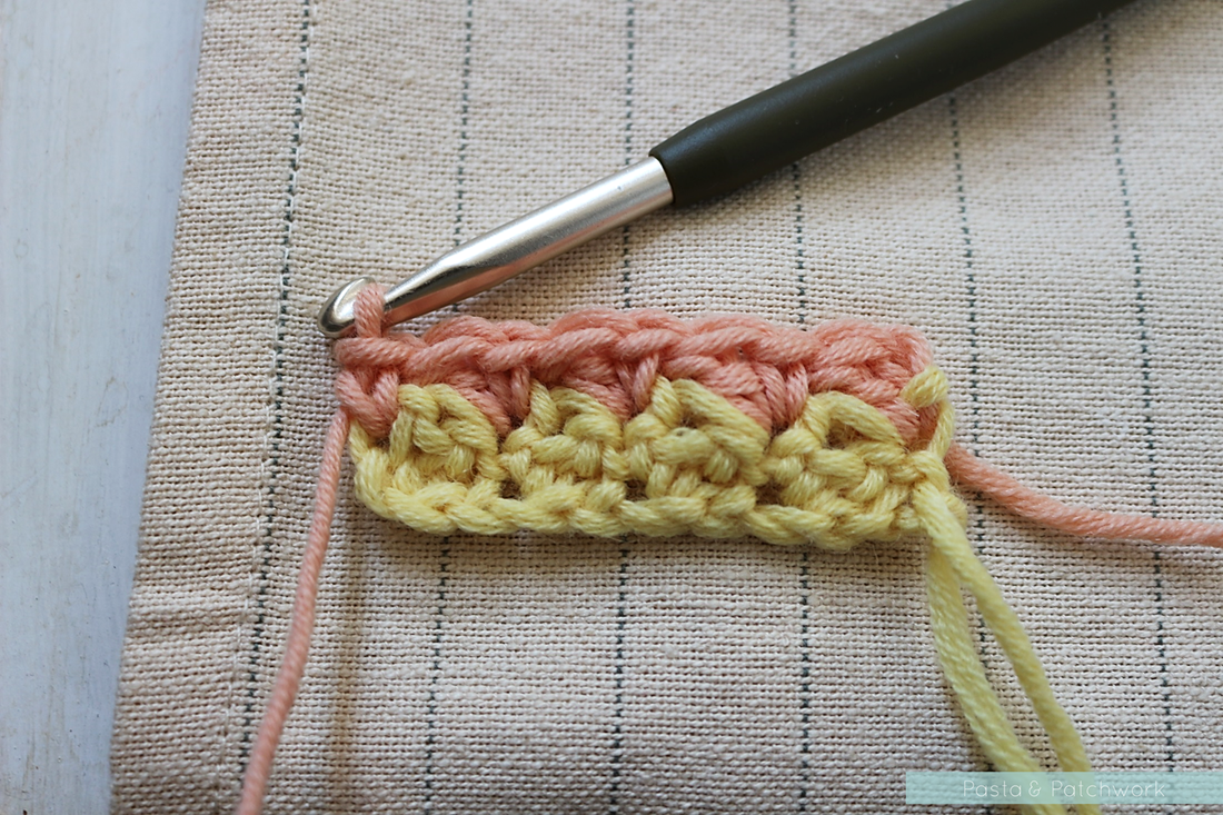 Grit crochet stitch round 2